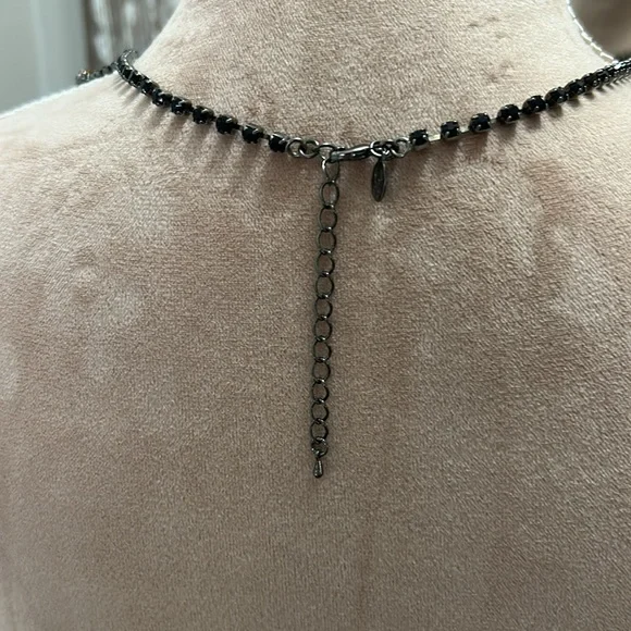 Cat Deeley Vintage Black Necklace - Picture 3 of 6